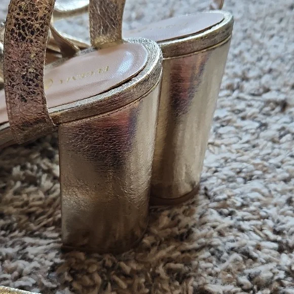 Eugenia Molina Metallic plataform chucky heels size 6 - Picture 6 of 9